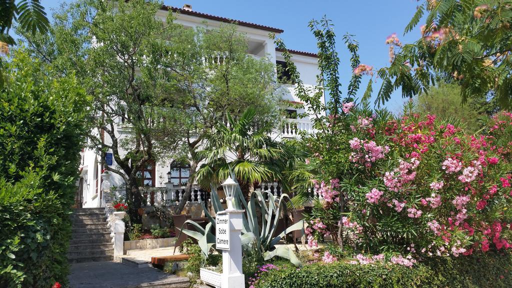 Guest House Villa Marlis Малинська Екстер'єр фото
