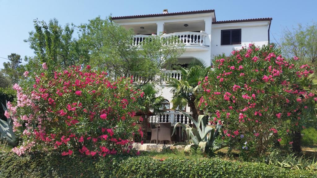 Guest House Villa Marlis Малинська Екстер'єр фото